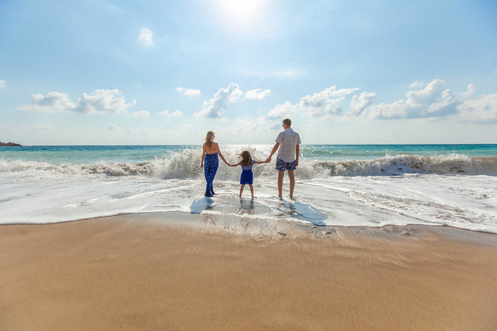 broker for travel agency. Buy an ARC License